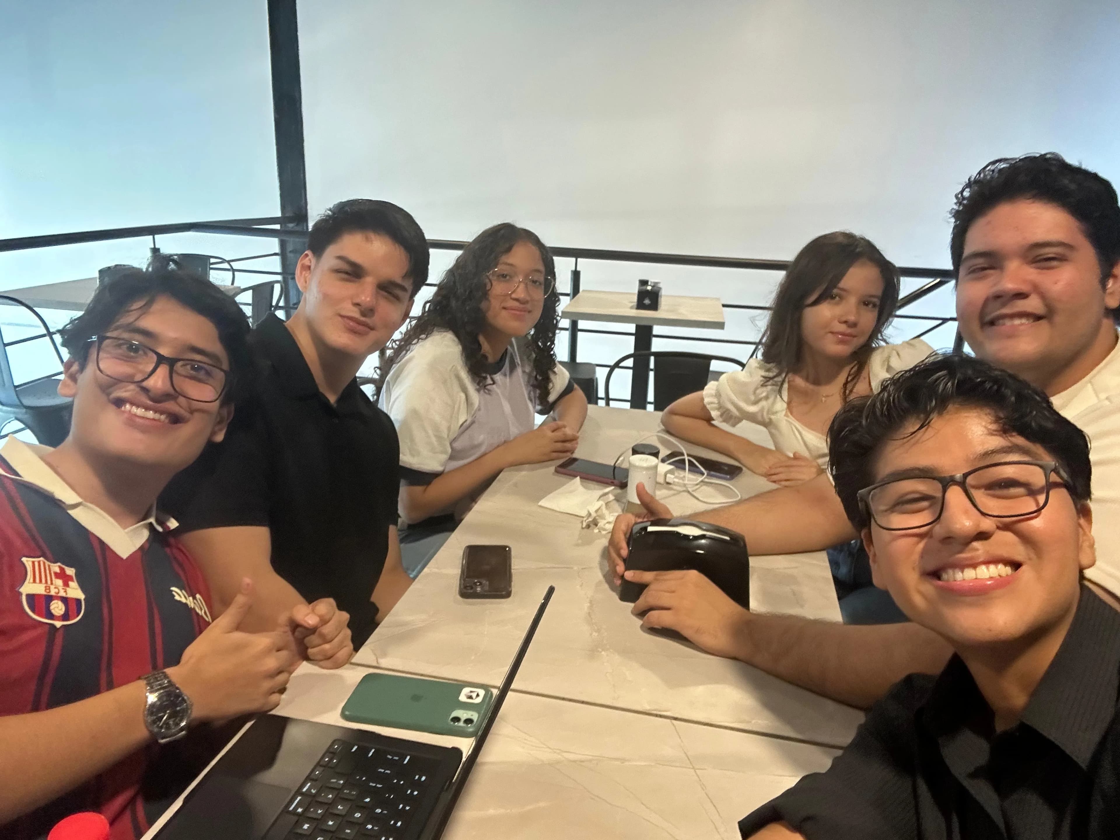 El equipo de Kriuu
